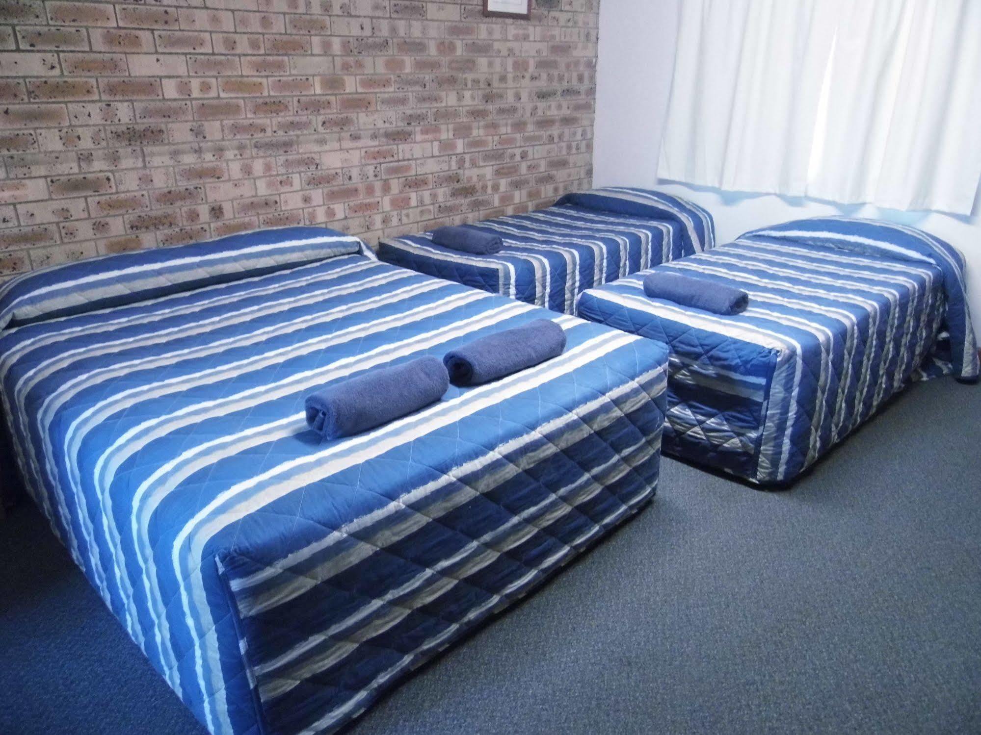 Nanango Fitzroy Motel Bagian luar foto
